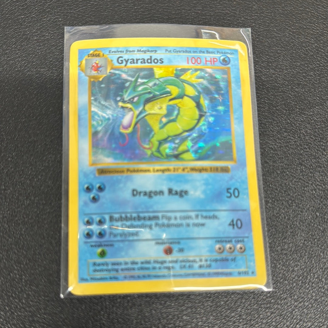 Pokémon Shadowless Gyarados (Base Set) 6/102