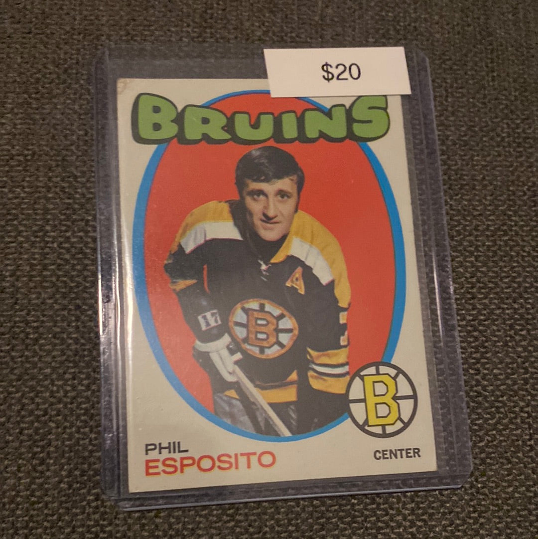 1971-72 Topps base Phil Esposito