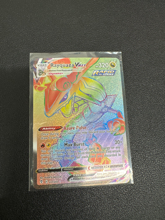 Pokemon Rayquaza VMAX Evolving Skies Secret 217/203