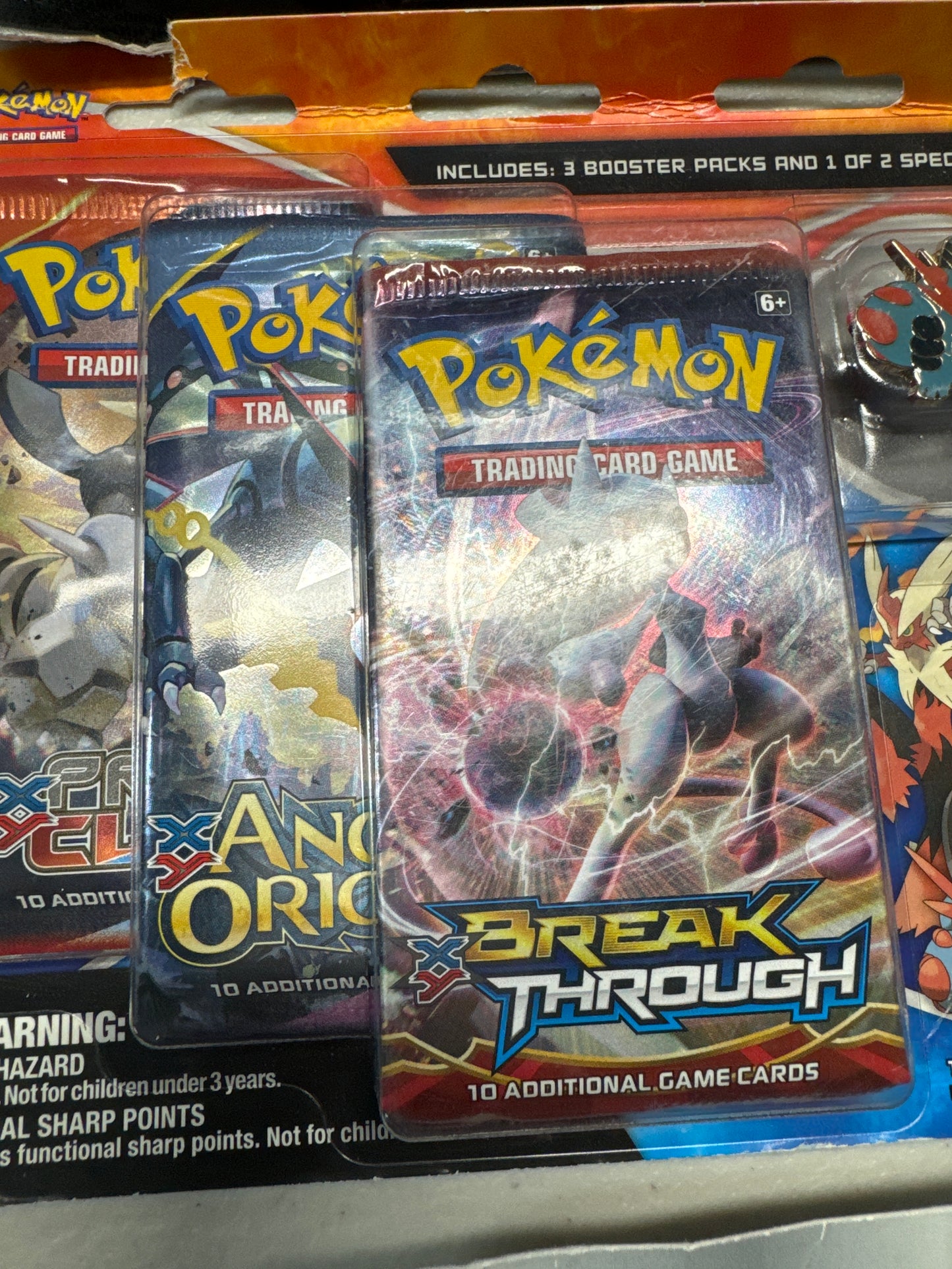 Pokemon Primal Clash Ancient Origins Break Through 3 pack blister with pin